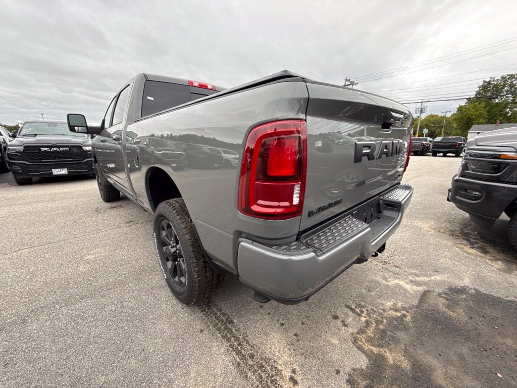 New 2027 RAM 2500 Laramie w/ Night Edition AWD/4WD image 3