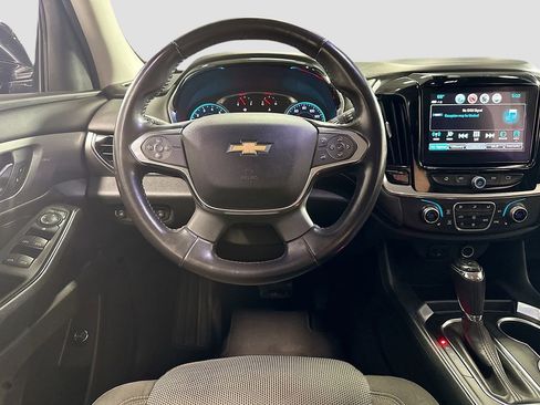 Used 2019 Chevrolet Traverse LT image 22