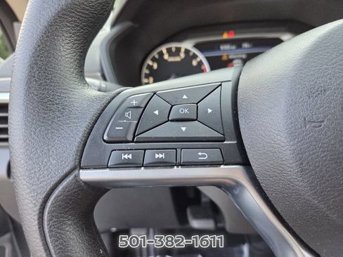 Certified 2025 Nissan Altima 2.5 SV FWD image 24