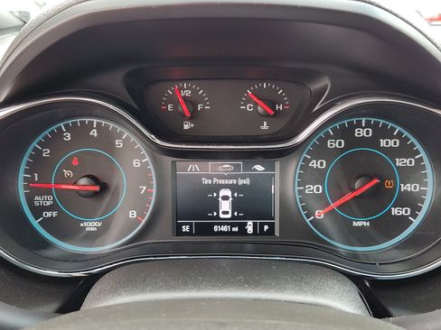 Used 2017 Chevrolet Cruze Premier w/ RS Package FWD image 13