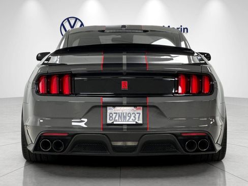 Used 2018 Ford Mustang Shelby GT350R w/ GT350R Equipment Group 920A RWD image 4