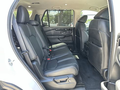 Used 2024 Honda Pilot EX-L image 18