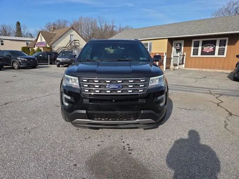 Used 2016 Ford Explorer Limited w/ Equipment Group 301A image 2