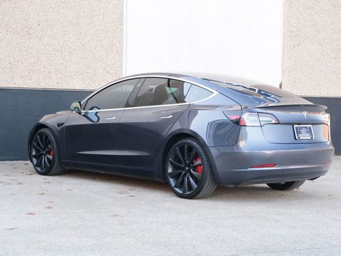 Used 2020 Tesla Model 3 Performance image 14