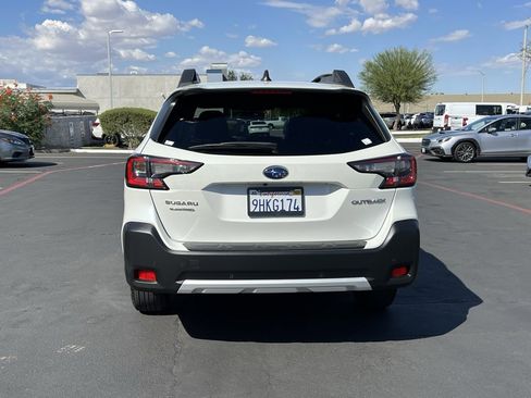 Certified 2024 Subaru Outback Limited image 3