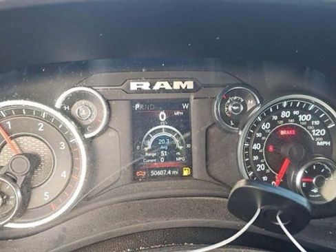 Used 2024 RAM 2500 Big Horn w/ Off Road Package image 14