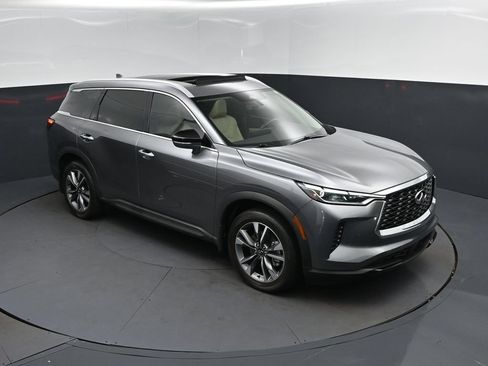Used 2023 INFINITI QX60 Luxe w/ Cargo Package AWD/4WD image 37