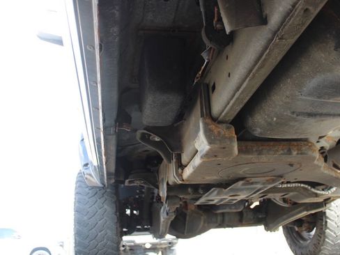 Used 2016 RAM 2500 Laramie w/ Sport Appearance Group image 45