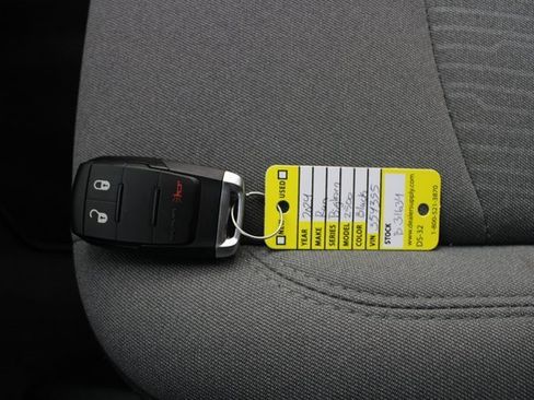 Used 2024 RAM 2500 Big Horn w/ Bed Utility Group image 7