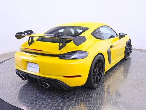 Used 2025 Porsche 718 Cayman GT4 RS RWD image 7