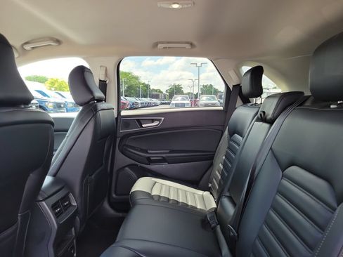 Certified 2024 Ford Edge SEL w/ Convenience Package AWD/4WD image 14