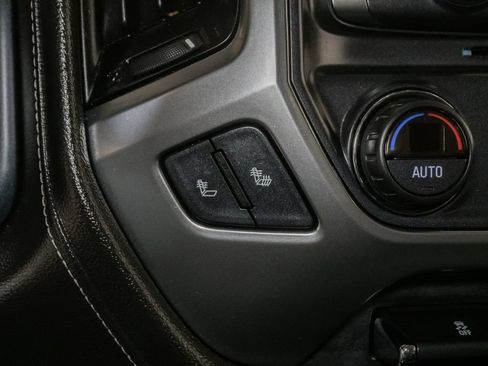 Used 2017 Chevrolet Silverado 1500 LTZ Z71 w/ Midnight Edition AWD/4WD image 20