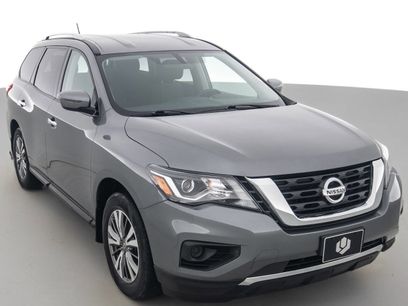 Used 2018 Nissan Pathfinder S