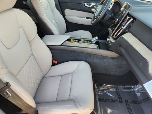 New 2026 Volvo XC60 B5 Plus w/ Protection Package Premier image 25