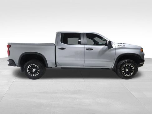 Used 2024 Chevrolet Silverado 1500 ZR2 w/ Technology Package AWD/4WD image 5