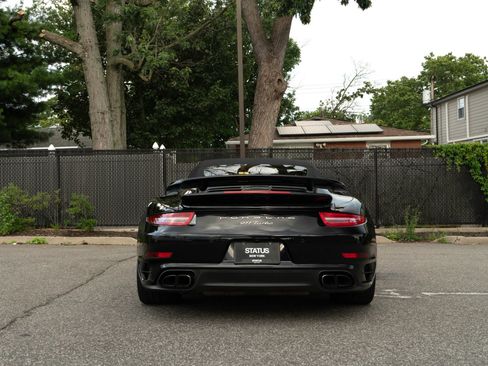 Used 2014 Porsche 911 Turbo image 36