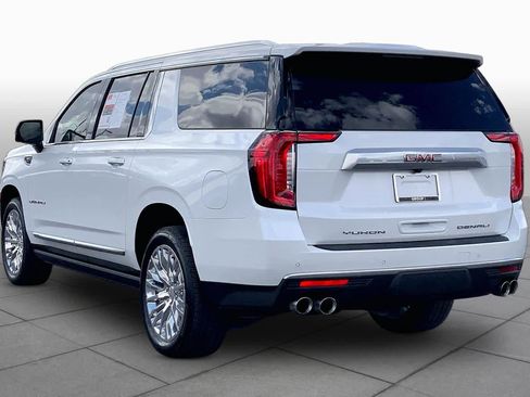 Used 2023 GMC Yukon XL Denali w/ Max Trailering Package AWD/4WD image 12