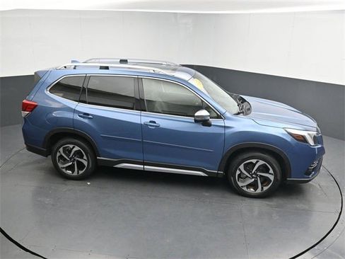 Used 2022 Subaru Forester Touring image 23