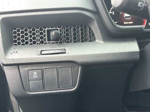 Certified 2025 Honda CR-V EX image 15