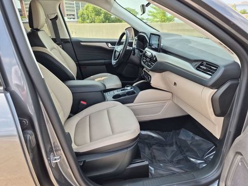 Used 2022 Ford Escape SEL AWD/4WD image 20