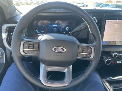 New 2026 Ford F250 Lariat w/ Chrome Package AWD/4WD image 35