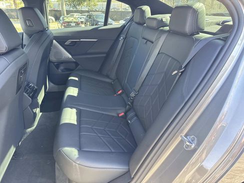 Certified 2025 BMW 530i xDrive w/ Premium Package image 12