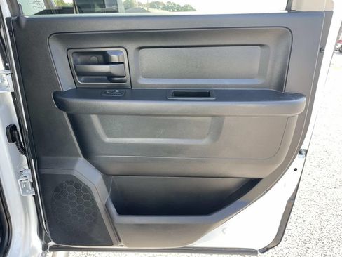 Used 2018 RAM 3500 Tradesman w/ Chrome Appearance Group AWD/4WD image 24