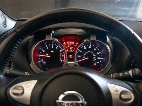 Used 2014 Nissan Juke SV w/ Navigation Package image 28