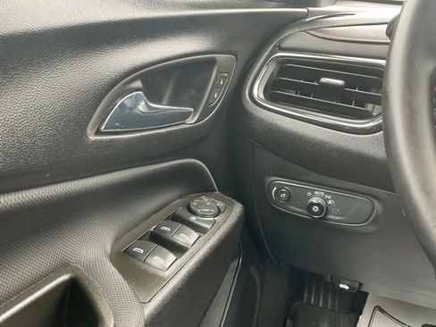 Used 2024 Chevrolet Equinox RS w/ LPO, Floor Liner Package AWD/4WD image 24