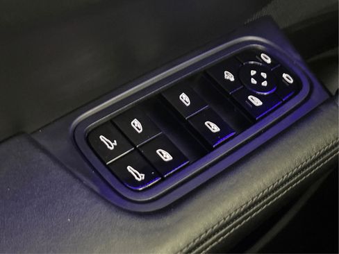 Used 2019 Porsche Cayenne S AWD/4WD image 43