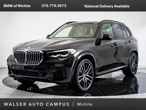 Used 2021 BMW X5 xDrive40i w/ M Sport Package image 1