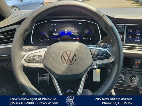 Certified 2024 Volkswagen Jetta Sport FWD image 5