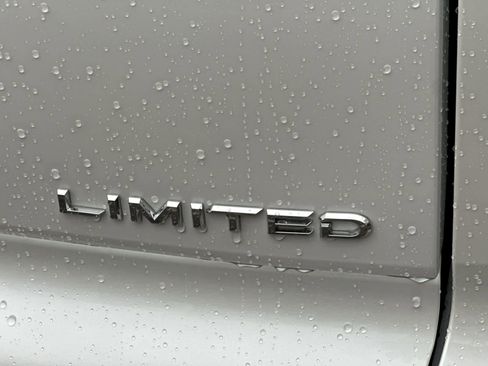 New 2026 Toyota Crown Signia Limited w/ Advanced Technology Package image 18