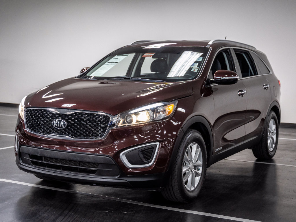 Used 2018 Kia Sorento LX AWD/4WD image 4