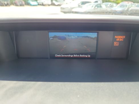 Used 2015 Subaru Forester 2.5i Premium AWD/4WD image 31