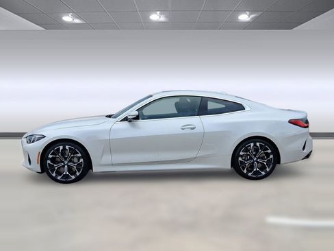 Used 2026 BMW 430i Coupe w/ Parking Assistance Package image 2