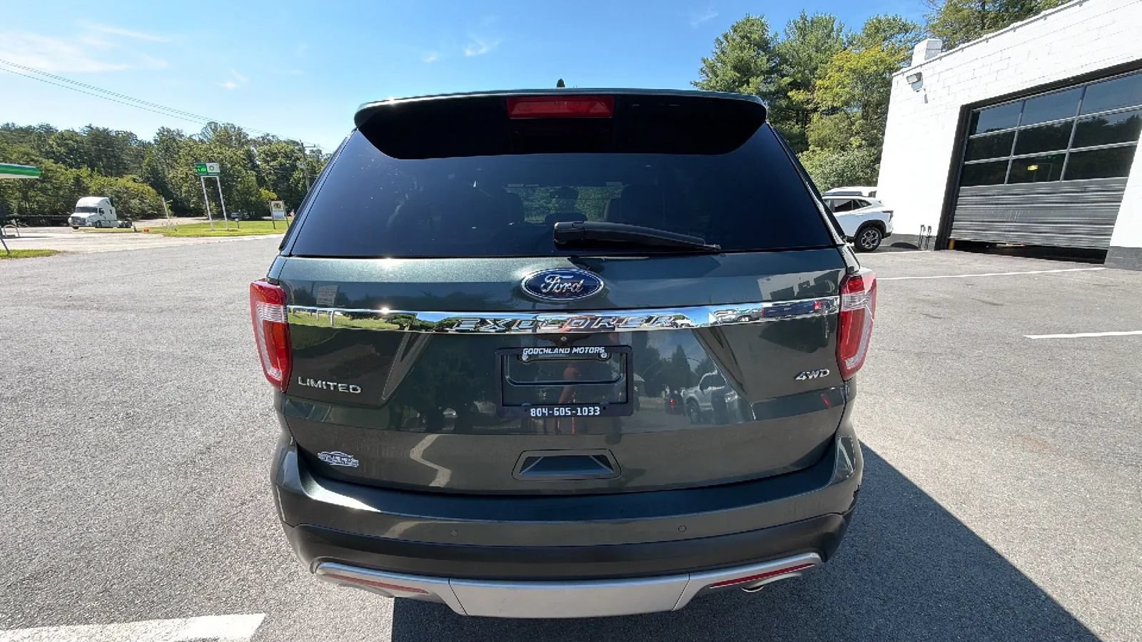 Used 2016 Ford Explorer Limited w/ Equipment Group 301A AWD/4WD image 54
