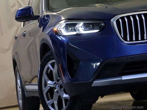 Certified 2022 BMW X3 xDrive30i image 4