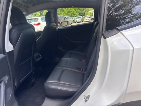 Used 2020 Tesla Model Y Long Range AWD/4WD image 12