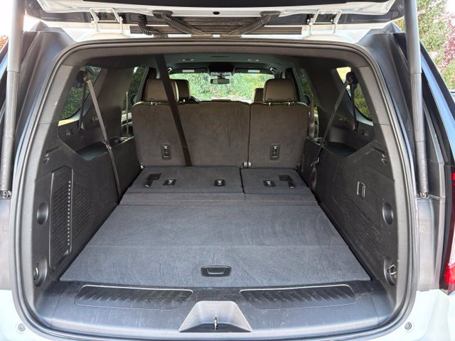 Used 2022 GMC Yukon XL SLT AWD/4WD image 11