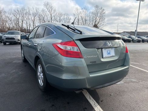 Used 2012 Honda Crosstour EX image 3
