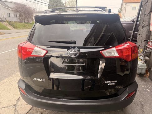 Used 2015 Toyota RAV4 Limited image 6