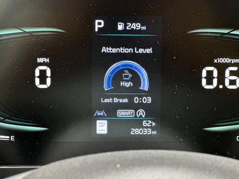 Used 2024 Kia Sportage LX AWD/4WD image 24