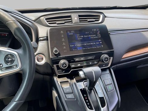 Used 2020 Honda CR-V Touring image 6