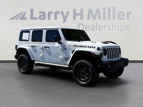 Used 2022 Jeep Wrangler Unlimited Rubicon w/ Trailer Tow Package image 8