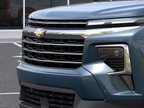 New 2026 Chevrolet Traverse LT w/ Enhanced Driving Package FWD image 13