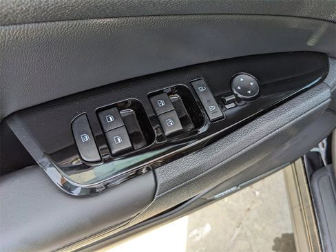 Certified 2024 Kia Sportage SX image 21