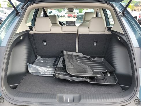 Certified 2025 Honda HR-V LX image 7