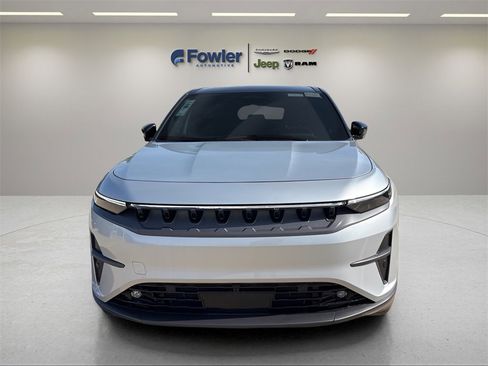 New 2025 Jeep Wagoneer S Limited image 2