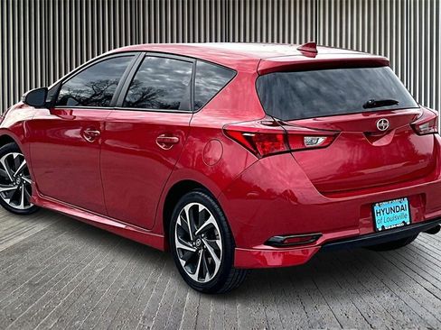 Used 2016 Scion iM image 2